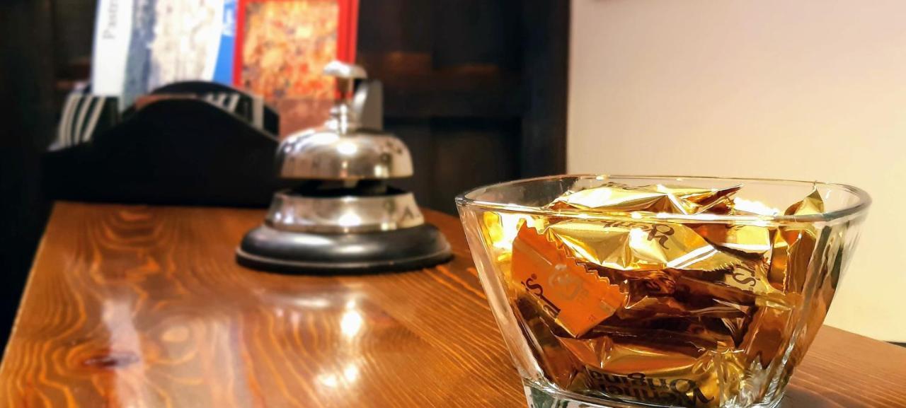 Hostal Rural Moratin Pastrana Zewnętrze zdjęcie